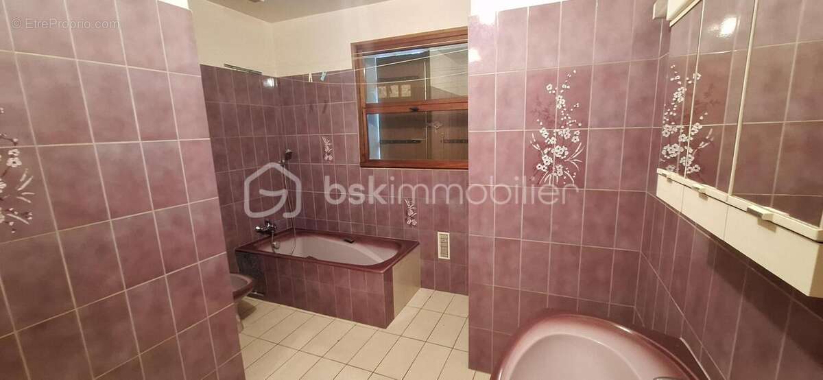 Maison à NOGENT-SUR-VERNISSON