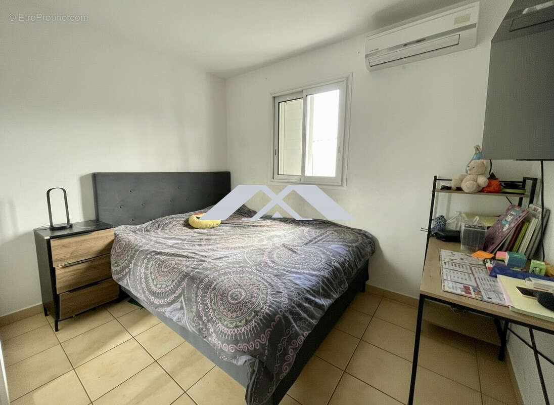 Maison 97 m² à Le Tampon  - photo 7