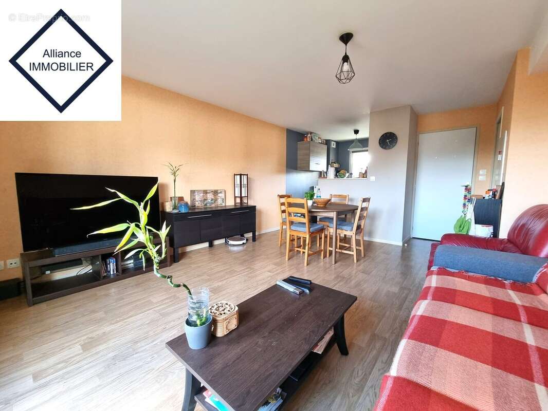 Appartement à MONTAUBAN-DE-BRETAGNE