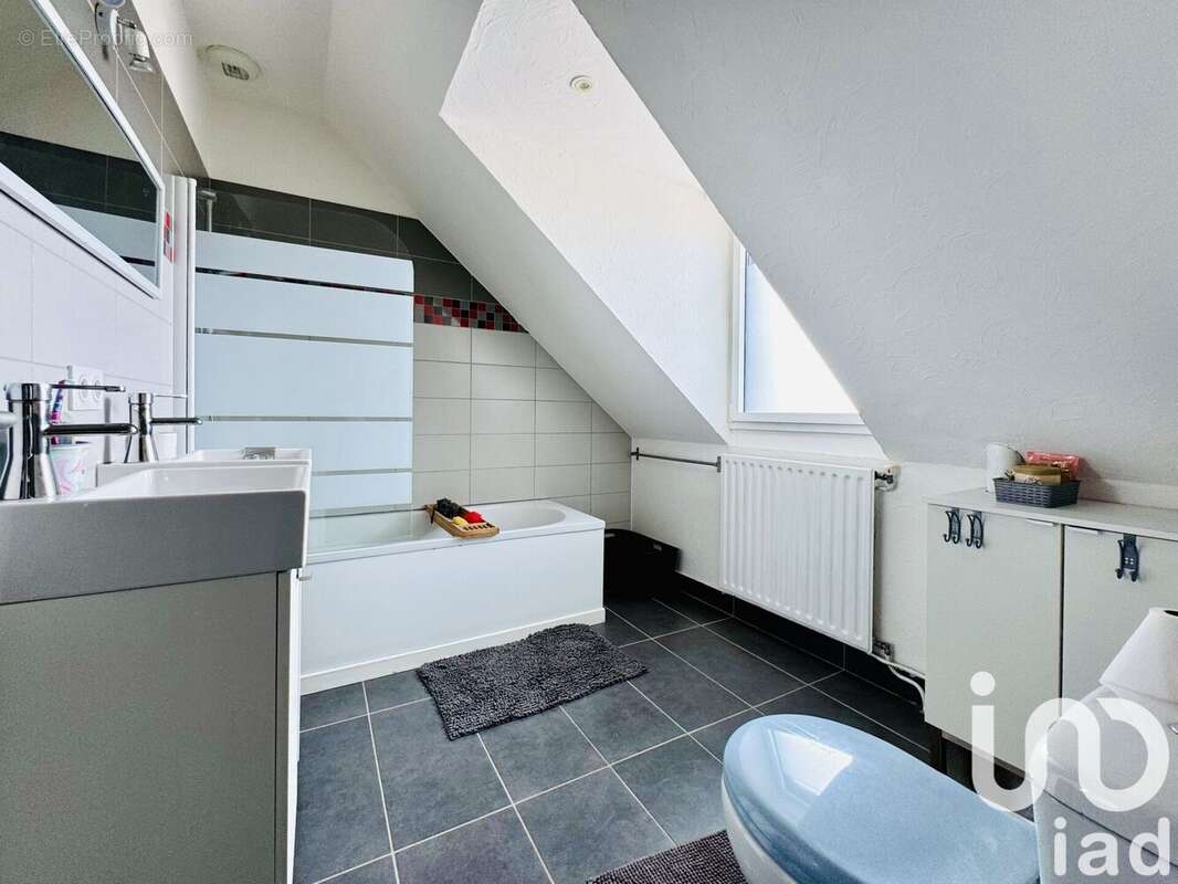 Photo 9 - Maison à VERN-SUR-SEICHE