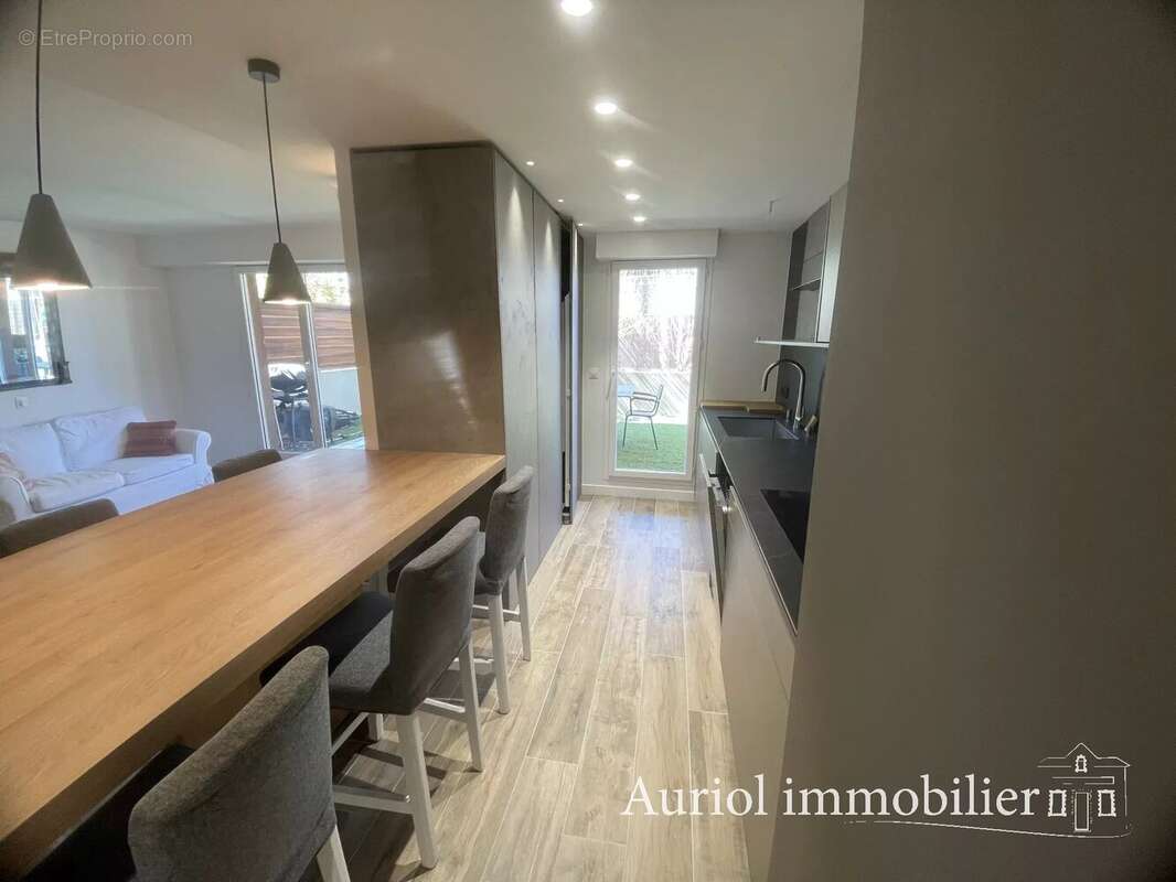 Appartement à MARSEILLE-9E