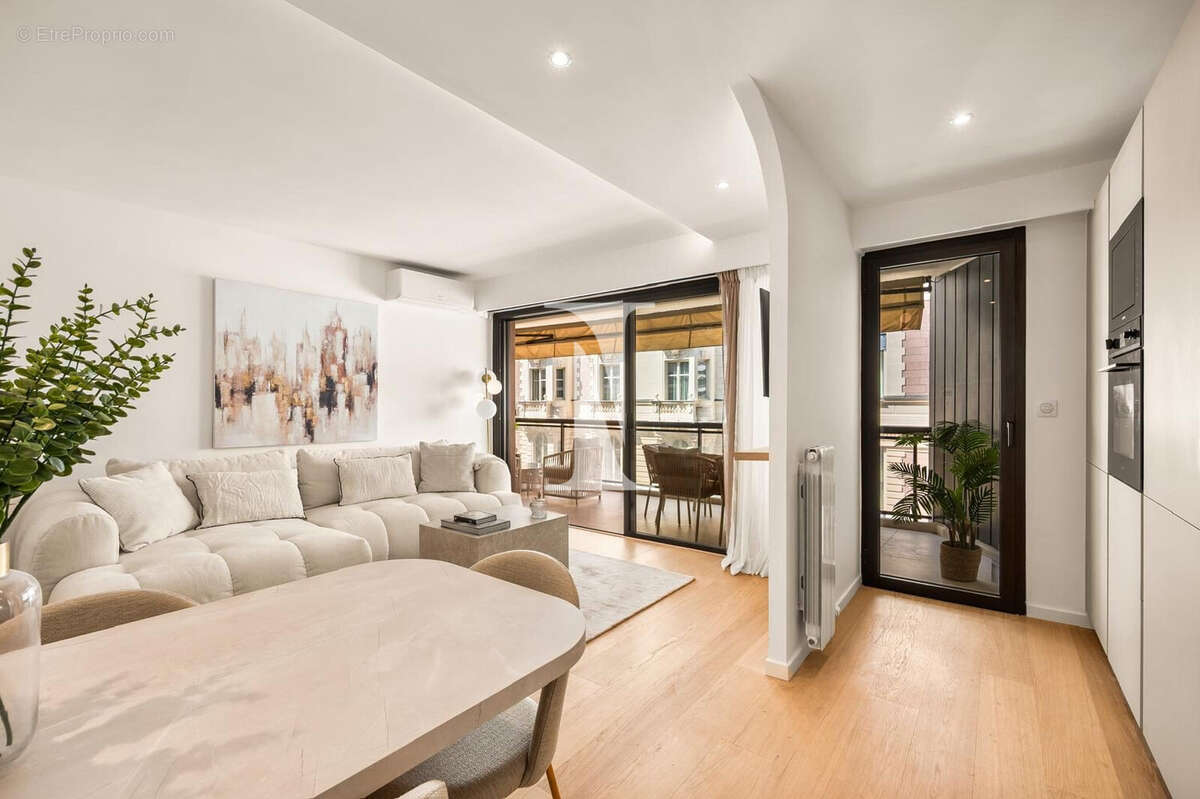 Appartement à CANNES