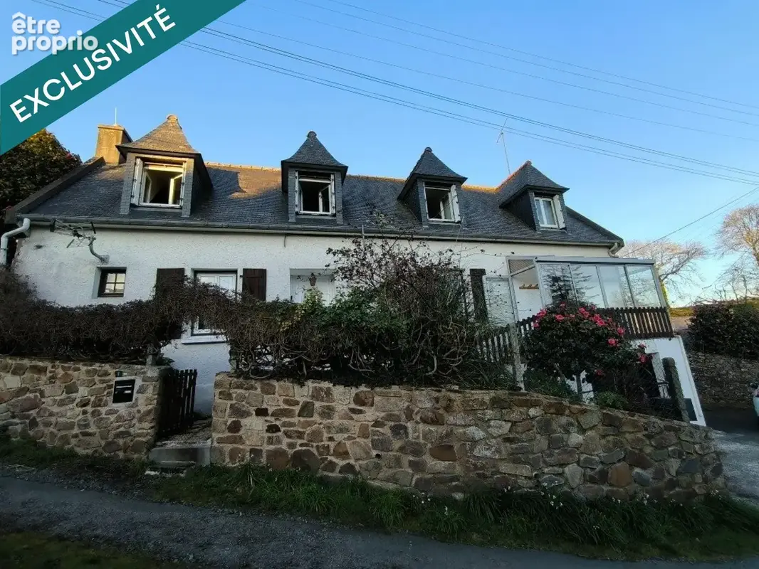 Photo 1 - Maison à PLOUGUIEL