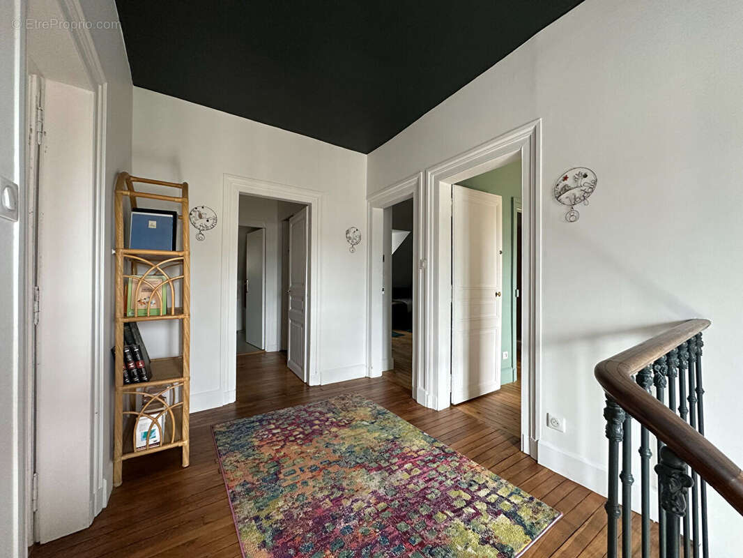 Maison 325m² à châteauroux - photo 6