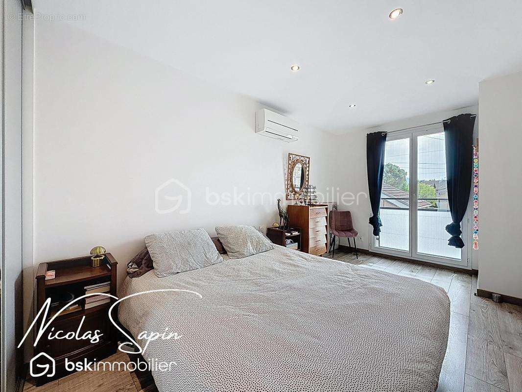 Maison à VARCES-ALLIERES-ET-RISSET