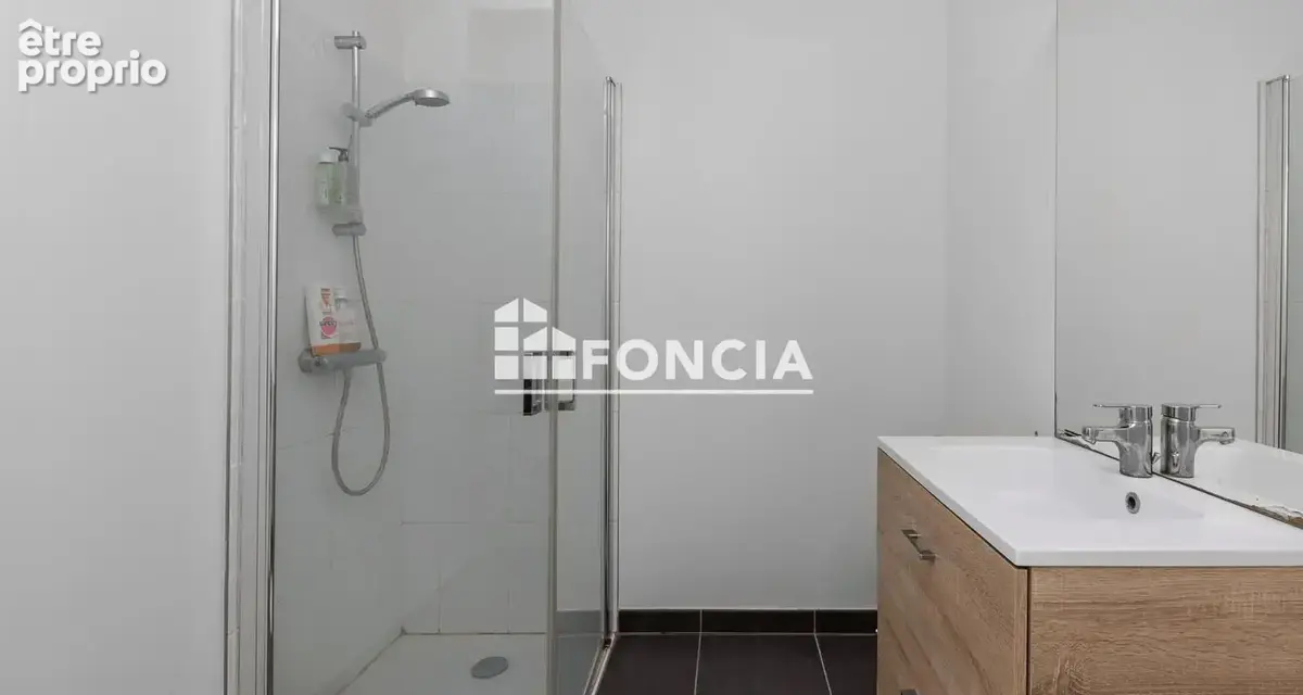 Appartement type de 40.41m2 vendu loué dans résidence récente - photo 4