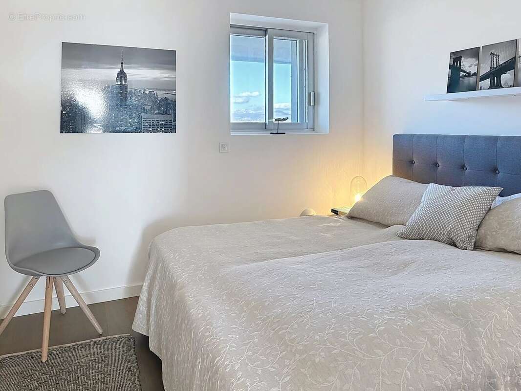 Appartement à VILLENEUVE-LOUBET