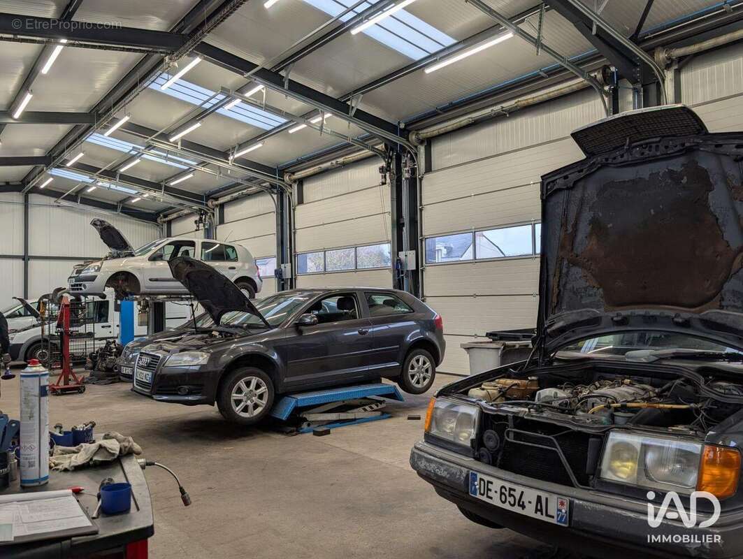 Photo 7 - Commerce à MONTBIZOT