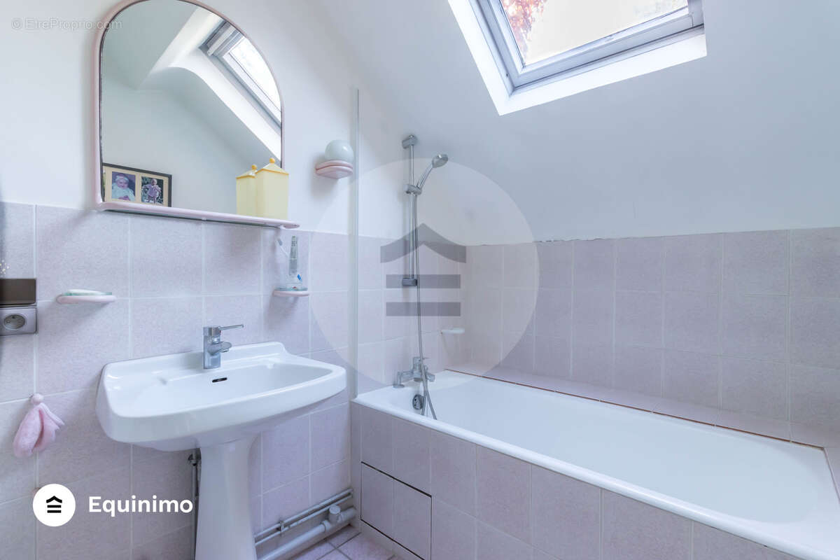 Maison à LOUVECIENNES