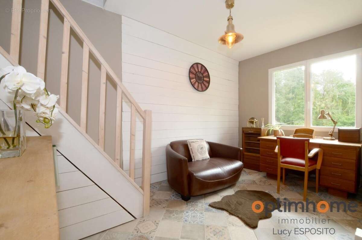 Propriété de 4 chambres au bord de la rivière à vendre - photo 14