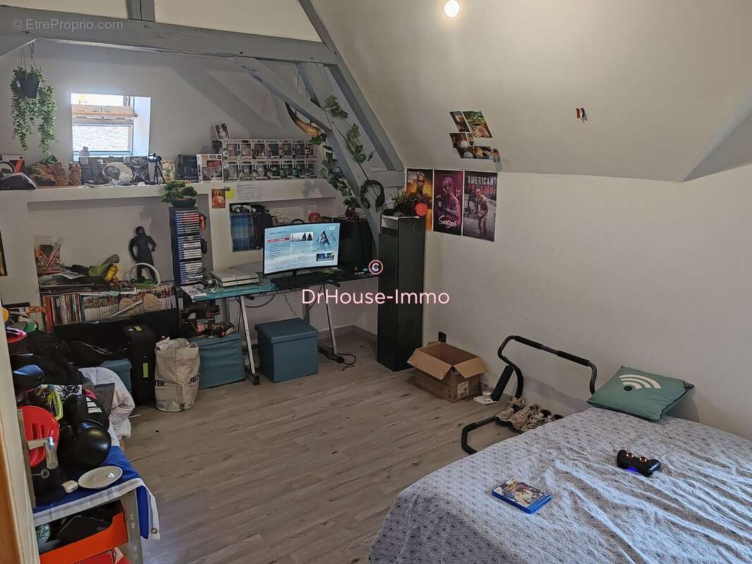 Maison à PORT-DE-PILES