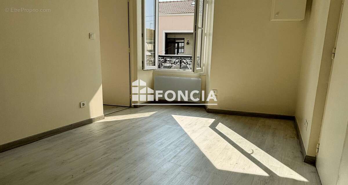 Appartement à FONTAINEBLEAU