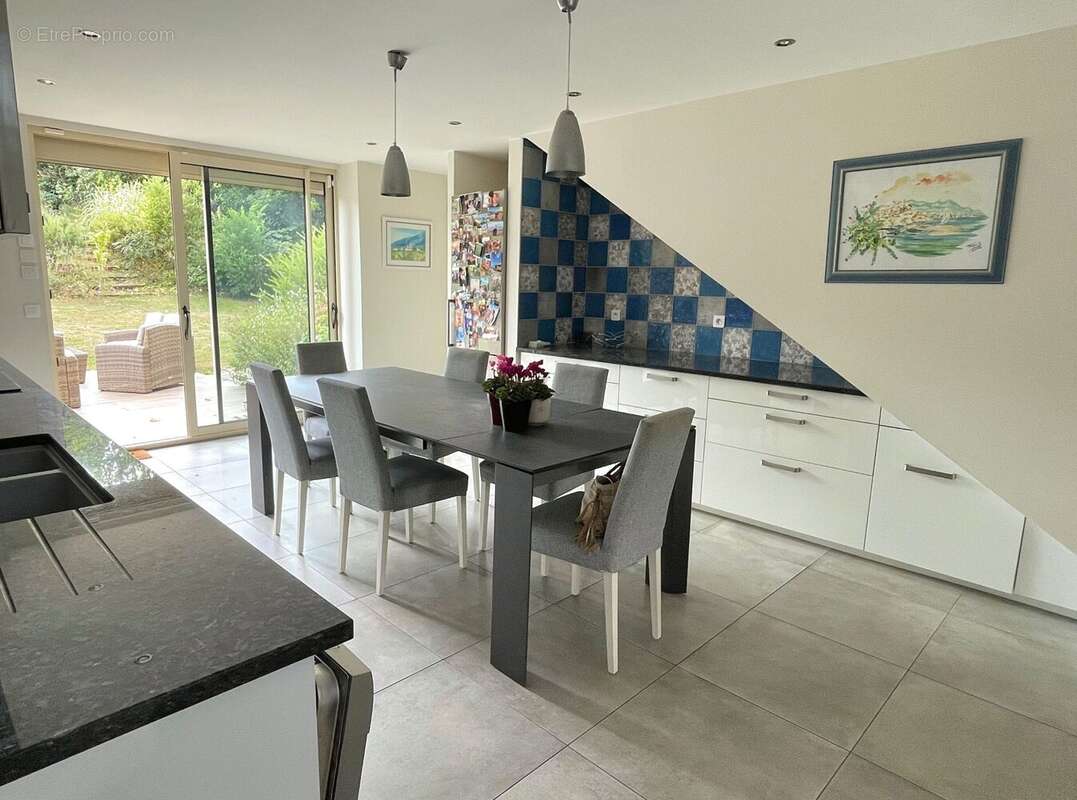 Maison 237 m² à Vernon  - photo 8