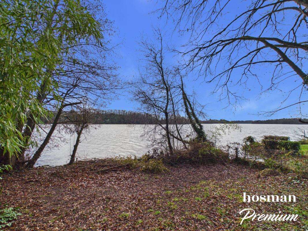 Maison à SUCE-SUR-ERDRE