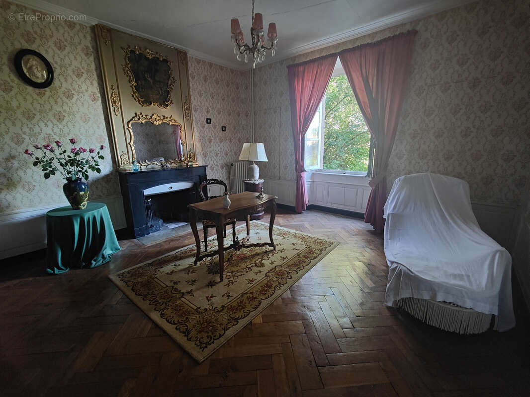 Maison à PAULHAGUET