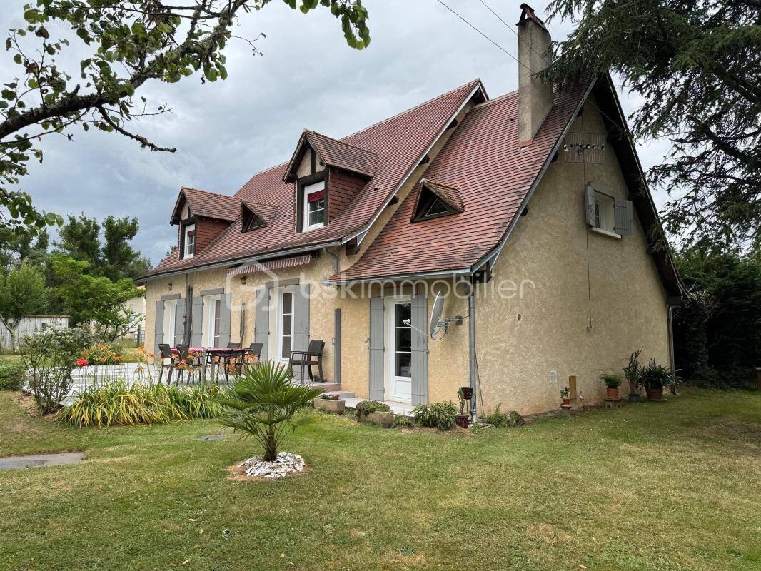 Maison à SAINT-VINCENT-JALMOUTIERS