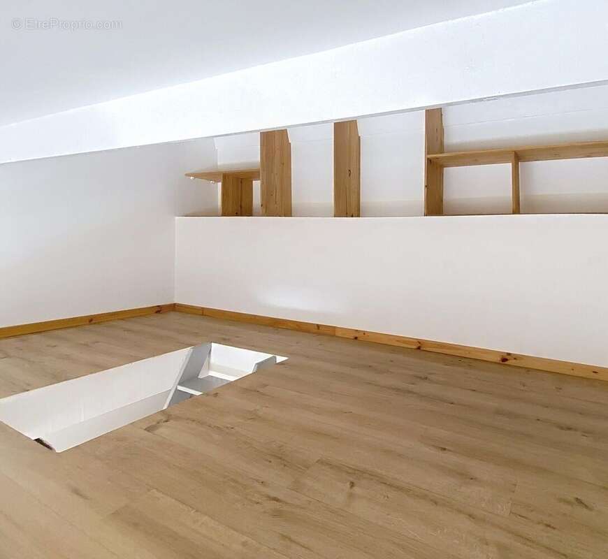 Appartement 53 m² à Salernes  - photo 8