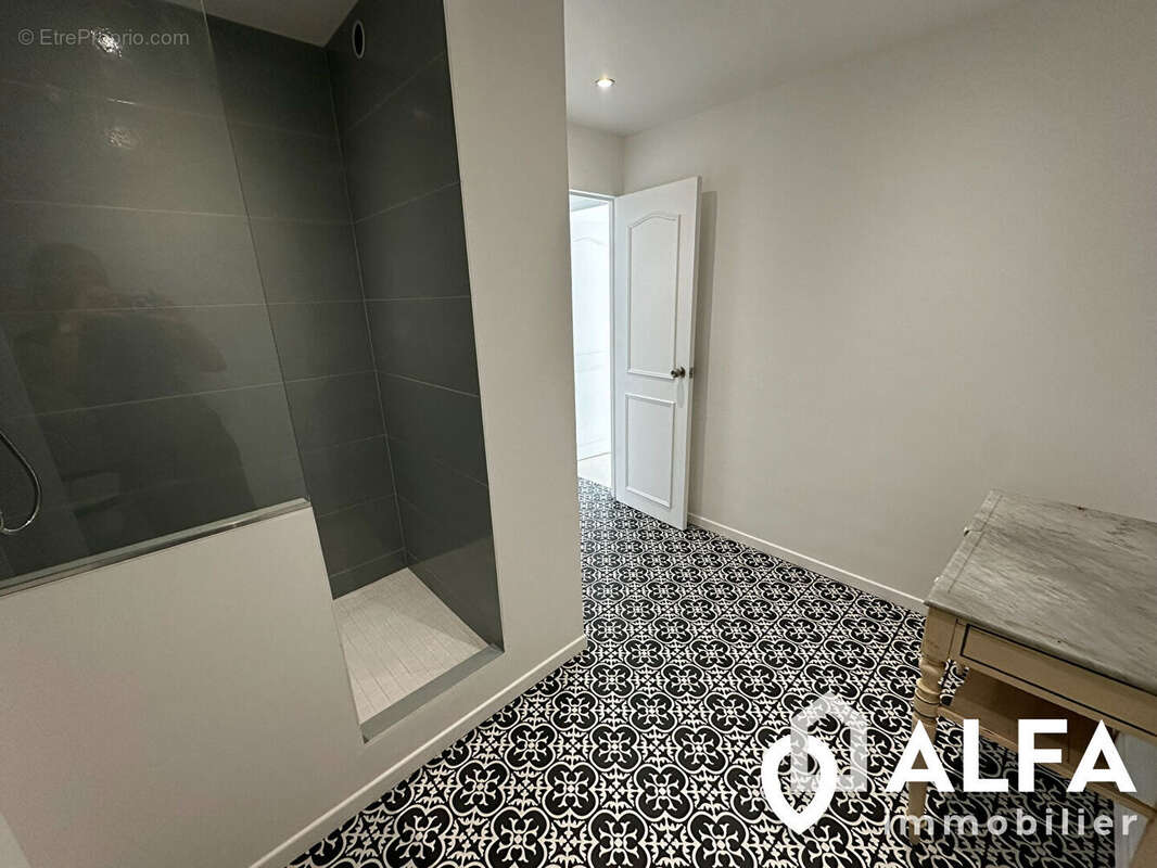 Appartement à SAINT-GRATIEN