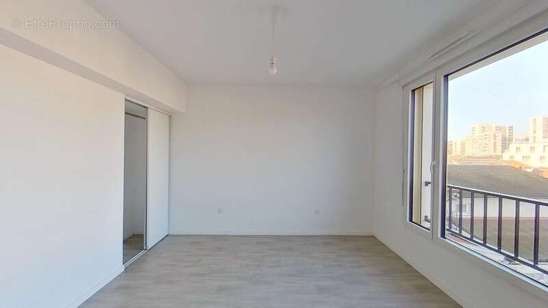 Appartement à MONTREUIL