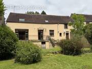 Maison à MOUTIERS-AU-PERCHE