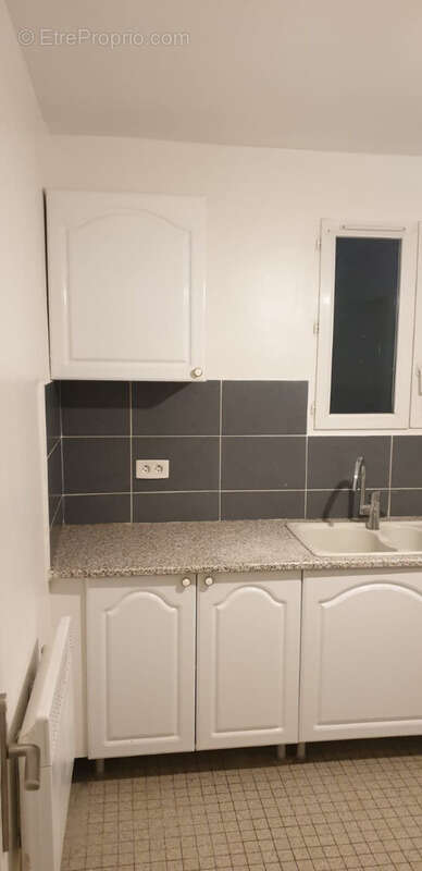 Appartement à DONZY