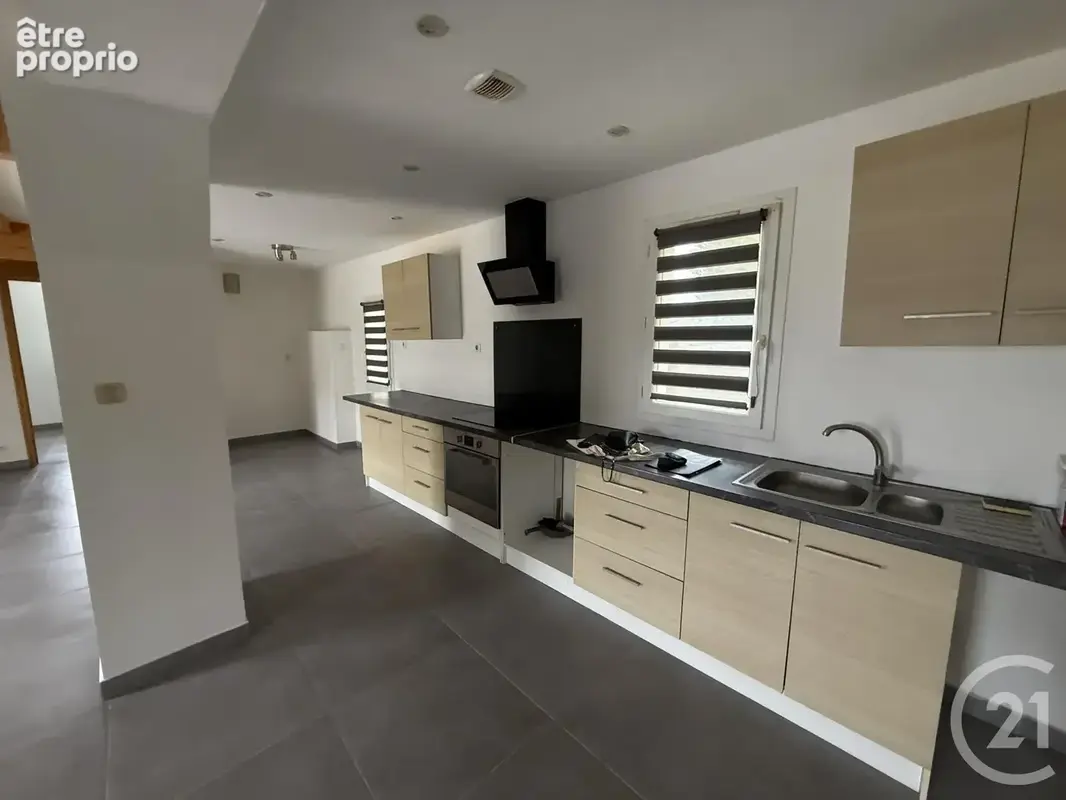 Maison 86 m² à Orthez  - photo 4