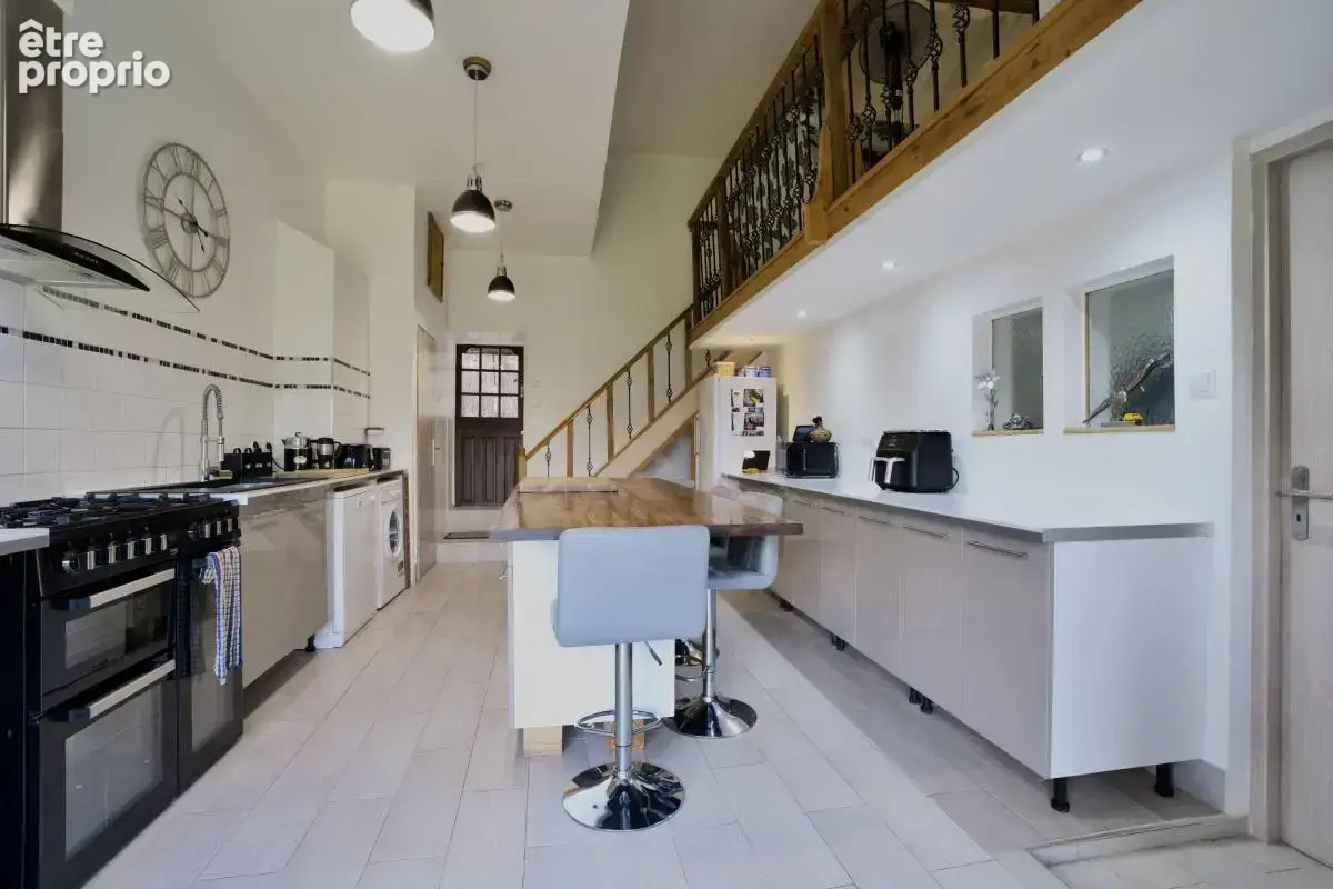 Maison 135 m² à Gorre  - photo 3
