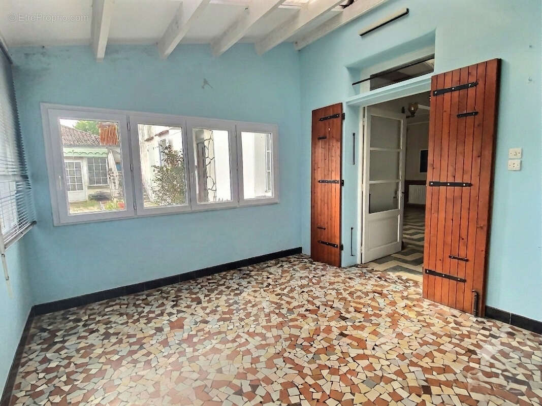 Maison 5P 3 chambres sur 867 m2 de terrain - photo 9