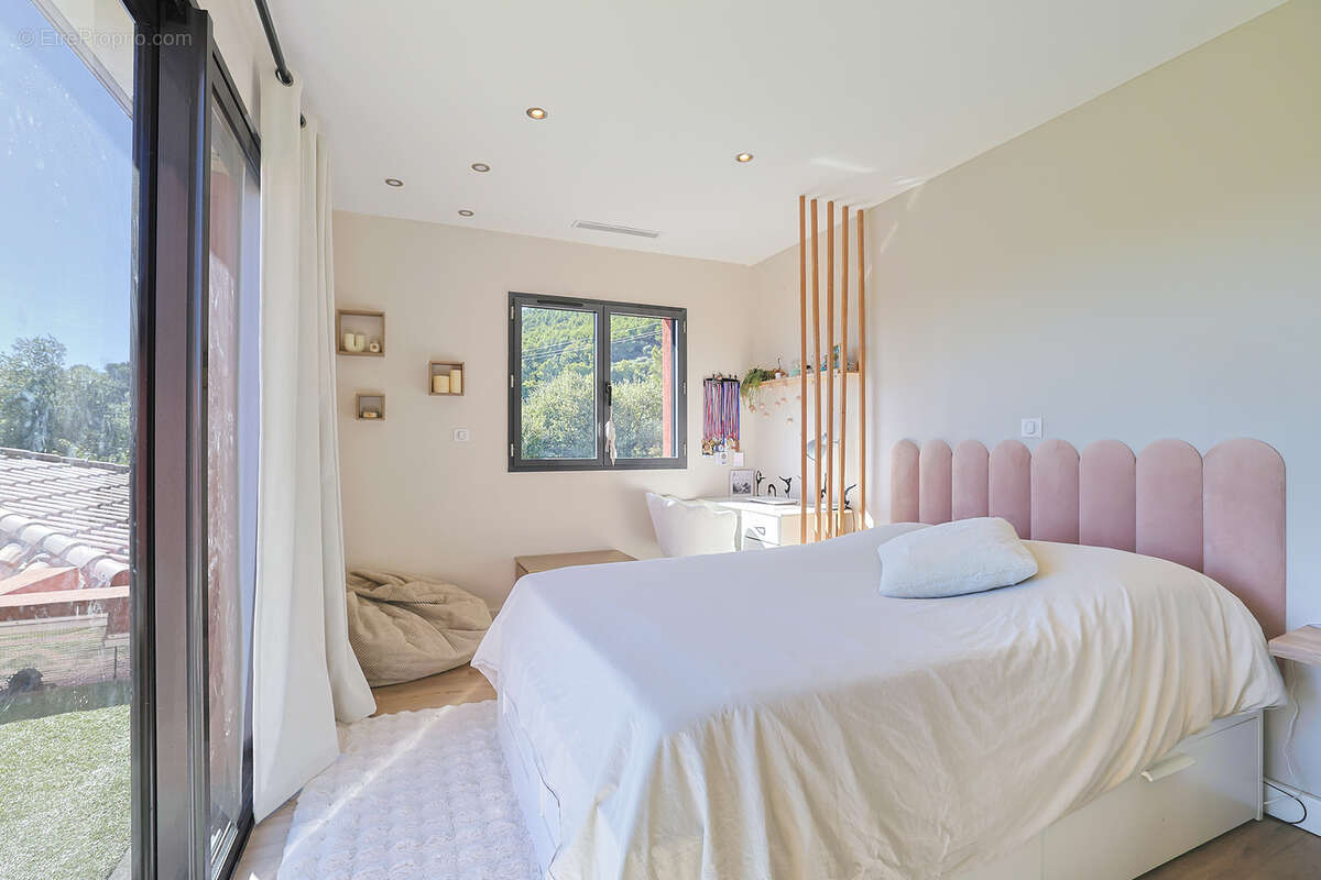 Maison à BELGENTIER