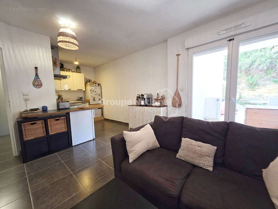 Appartement à SAINT-CHAMAS