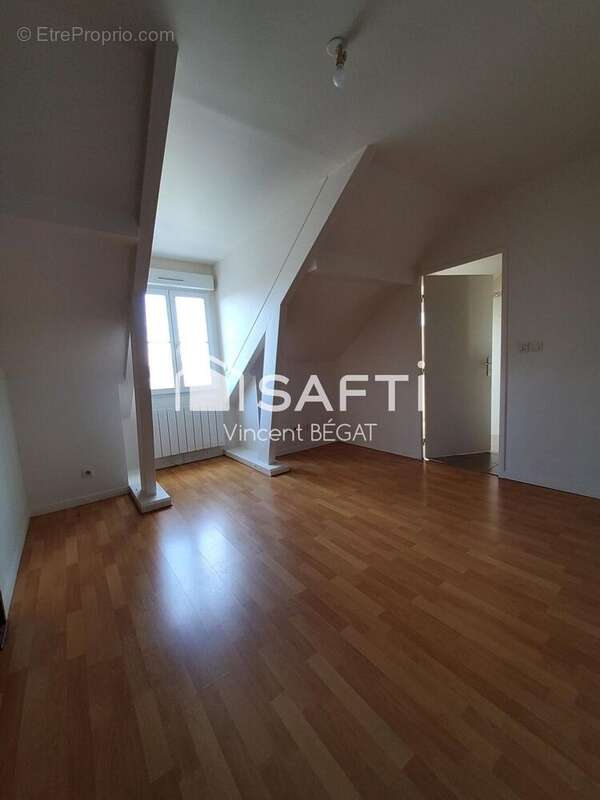 Photo 6 - Appartement à MONTEREAU-FAULT-YONNE