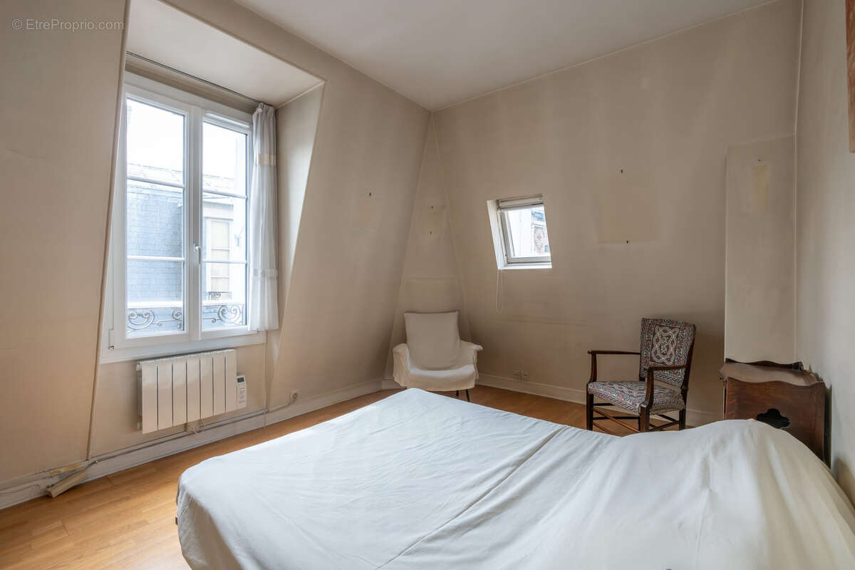[ Paris 17 - Pereire - Wagram ] - Appartement 2/3 pièces dernier étage - photo 13