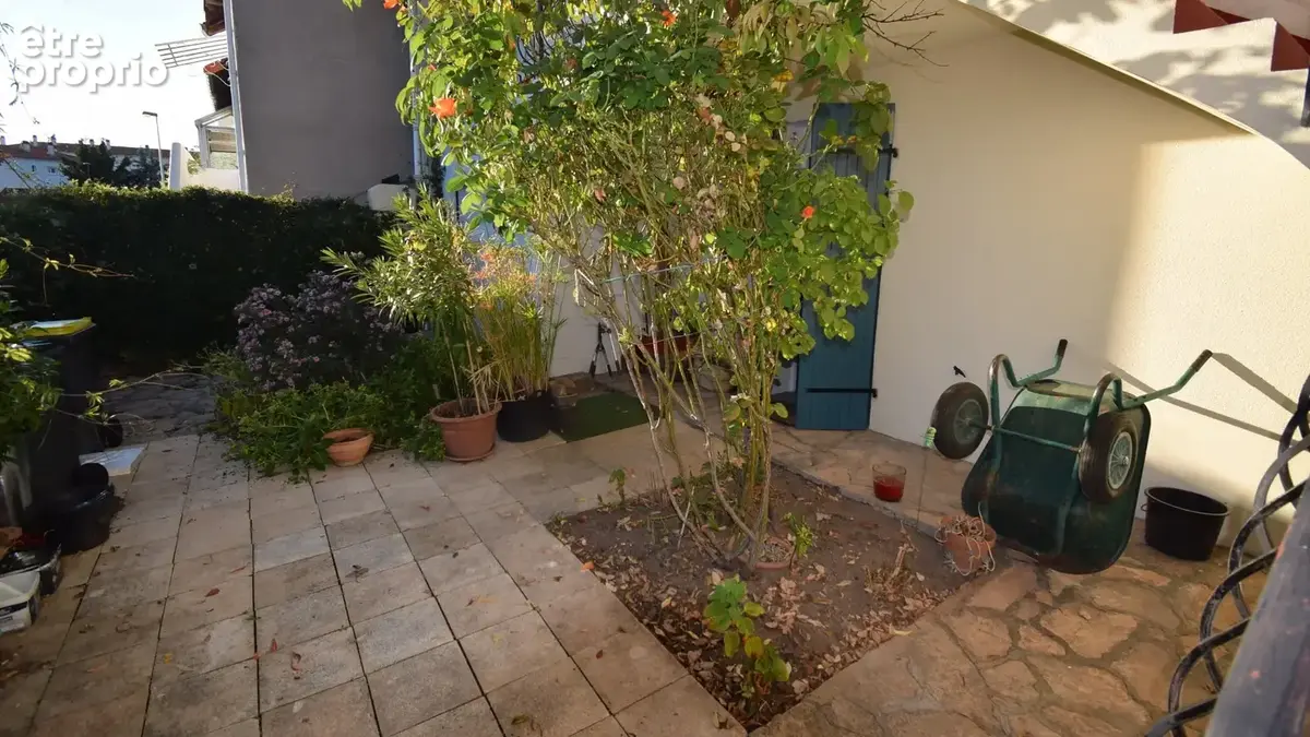 À VENDRE - VICHY - Maison 133 m² avec 4 chambres et un garage - photo 20