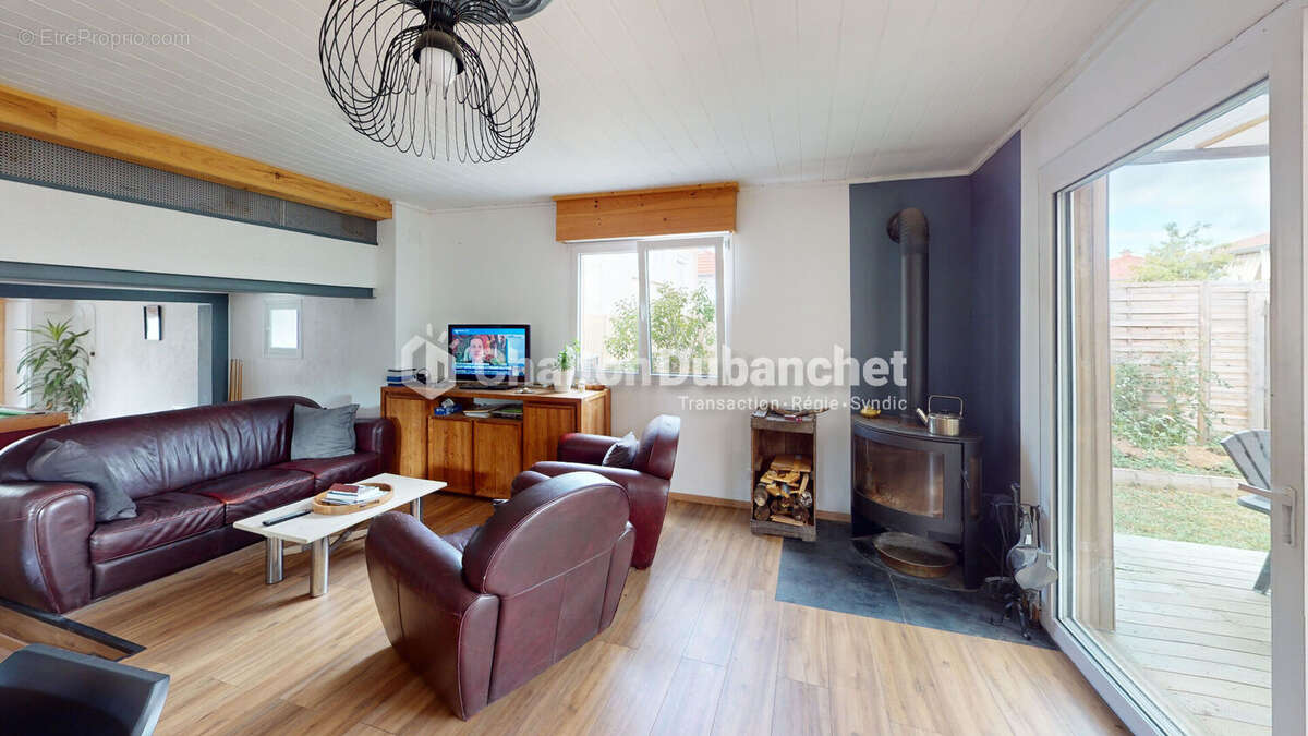 Appartement à FEURS