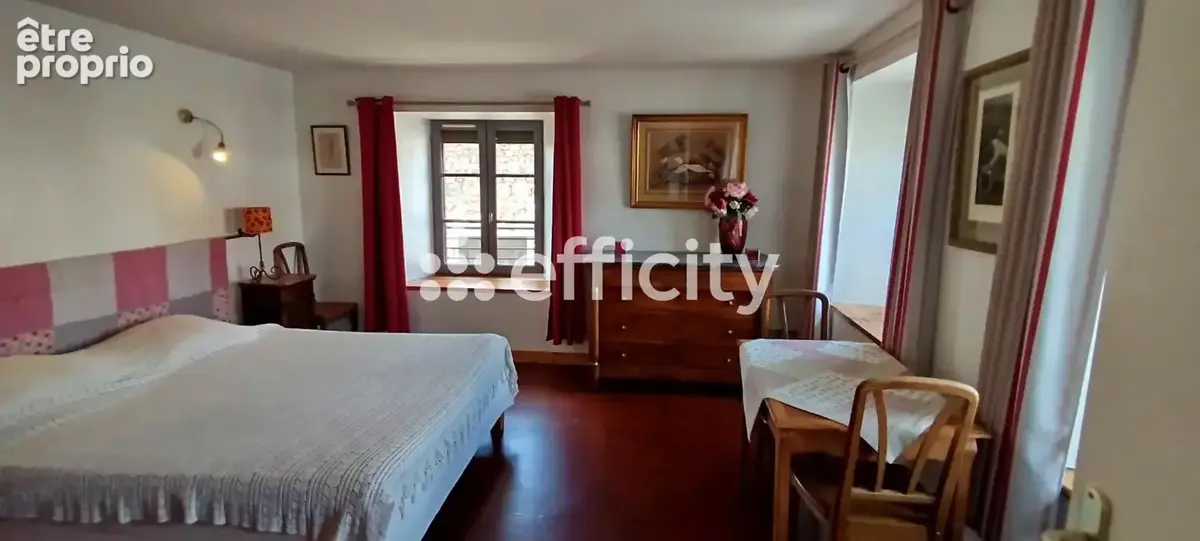 Maison 292 m² à Usson-En-Forez  - photo 18