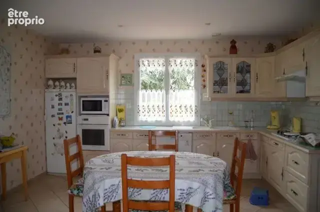 Maison 4 pièces 99 m² à vendre à Sainte-Hermine (85210) - photo 2