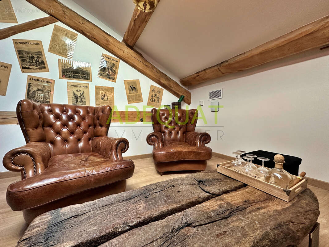 Appartement à BOURGOIN-JALLIEU