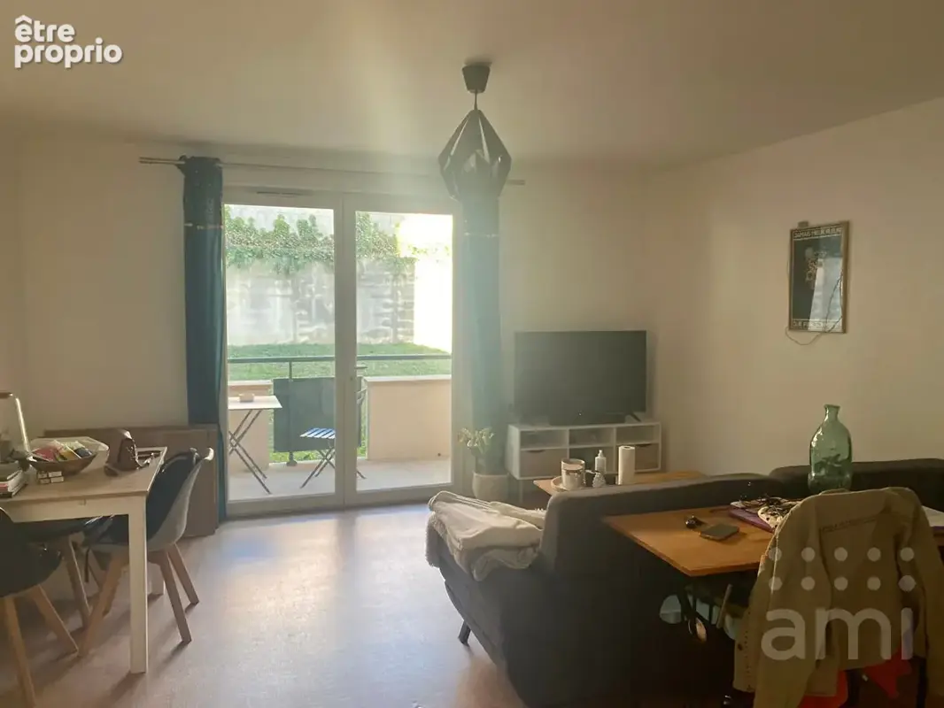 Appartement Niort 2 pièce(s) 48 m2 - photo 2