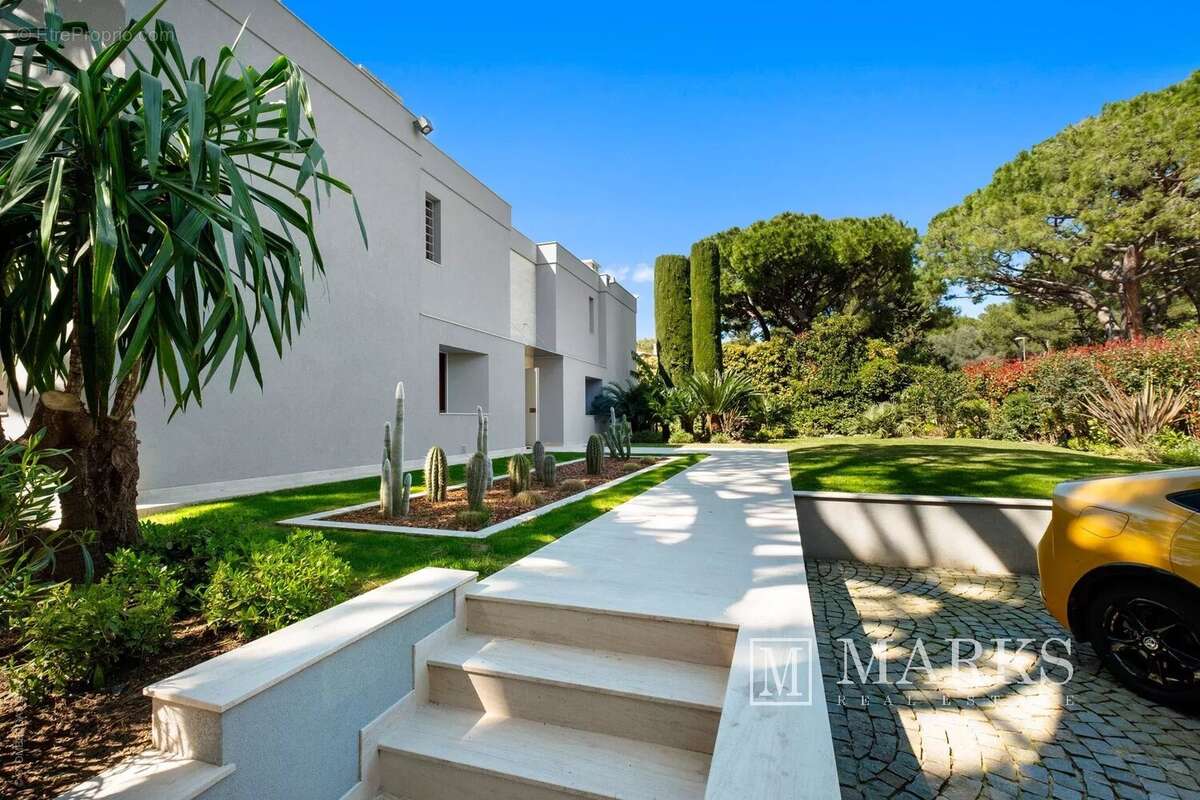 Maison à SAINT-JEAN-CAP-FERRAT