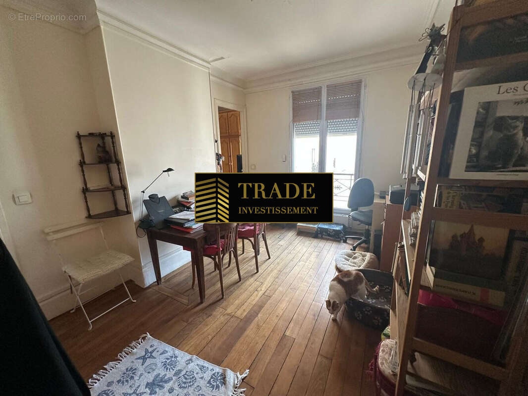 Appartement à PARIS-8E