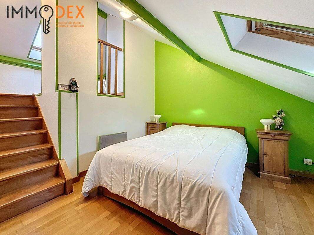 Maison à SAINT-BRICE-COURCELLES