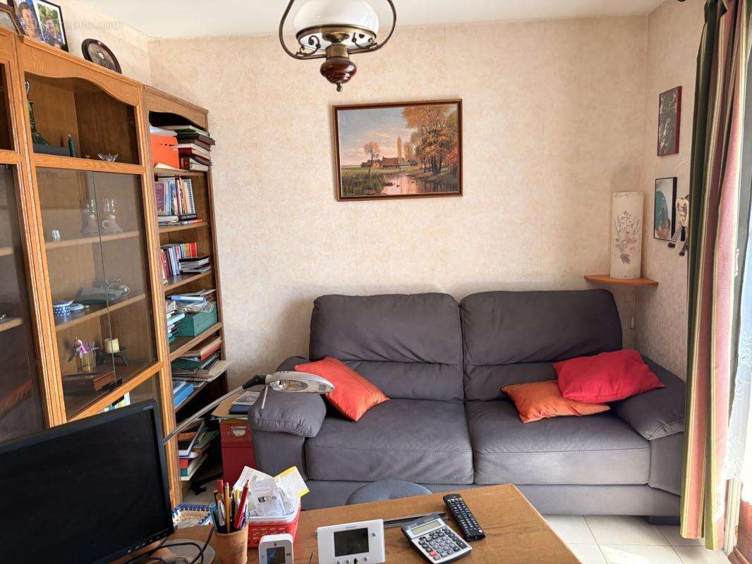 Maison 7 pièces 130 m² à vendre à Perrier (63500) - photo 11