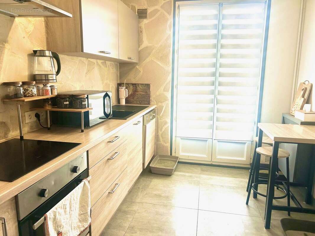 Appartement à BOURG-LES-VALENCE