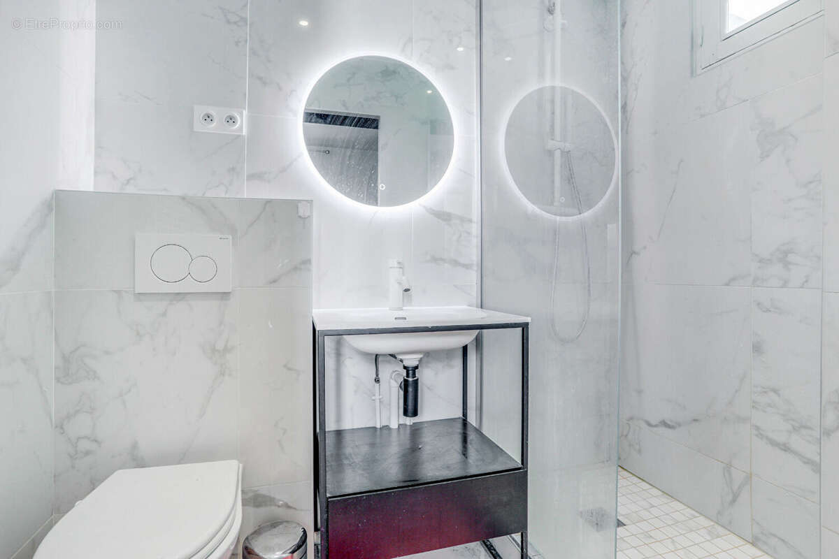 Appartement à PARIS-18E