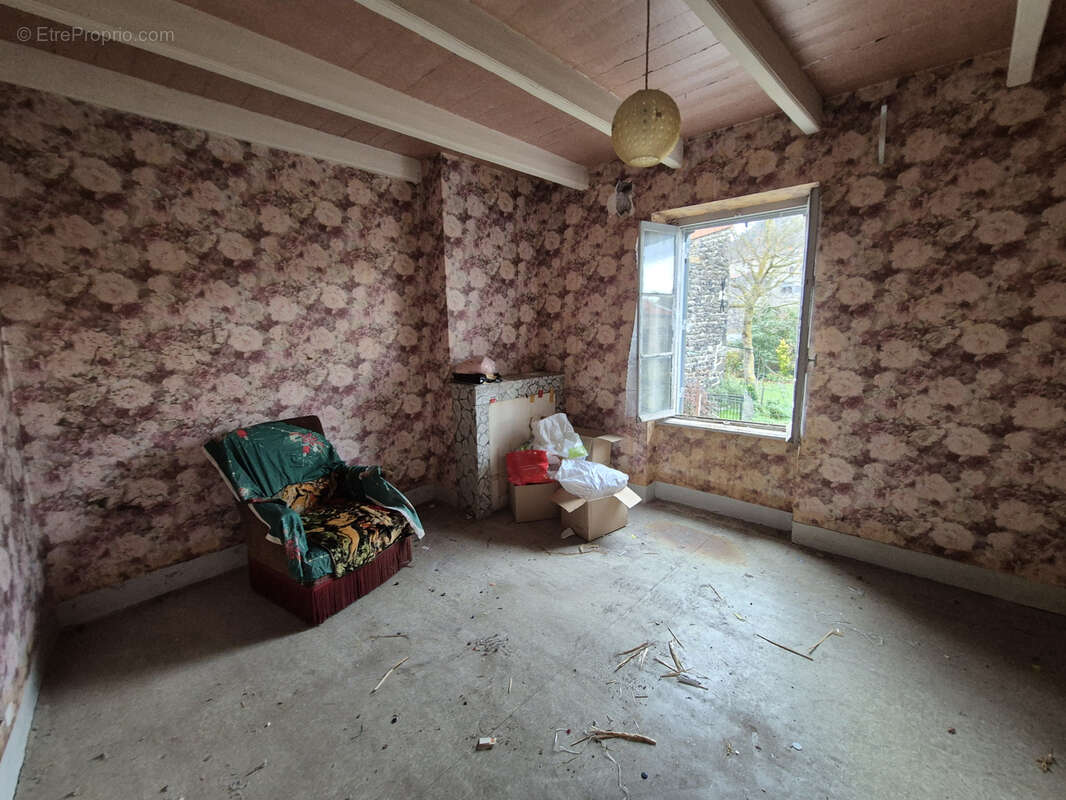 Maison à SAINT-SANDOUX