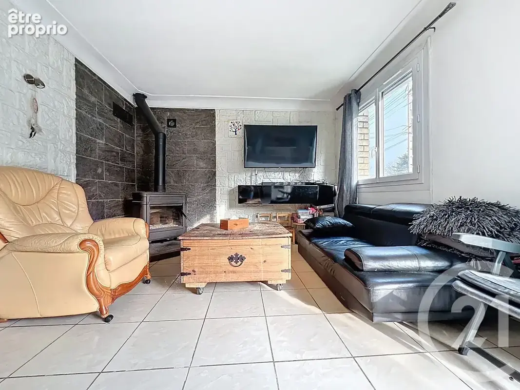 Maison 6 pièces 140 m² à vendre à Pont-Audemer (27500) - photo 3