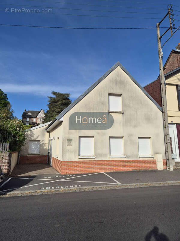 Maison à NEUFCHATEL-EN-BRAY