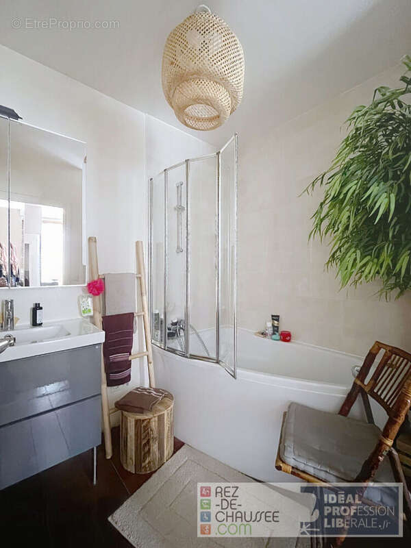 Appartement à NANTERRE