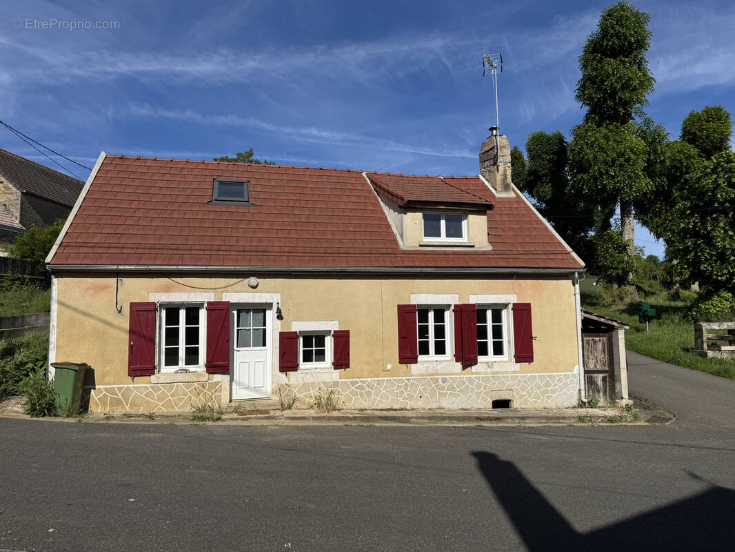 Maison à MARCY