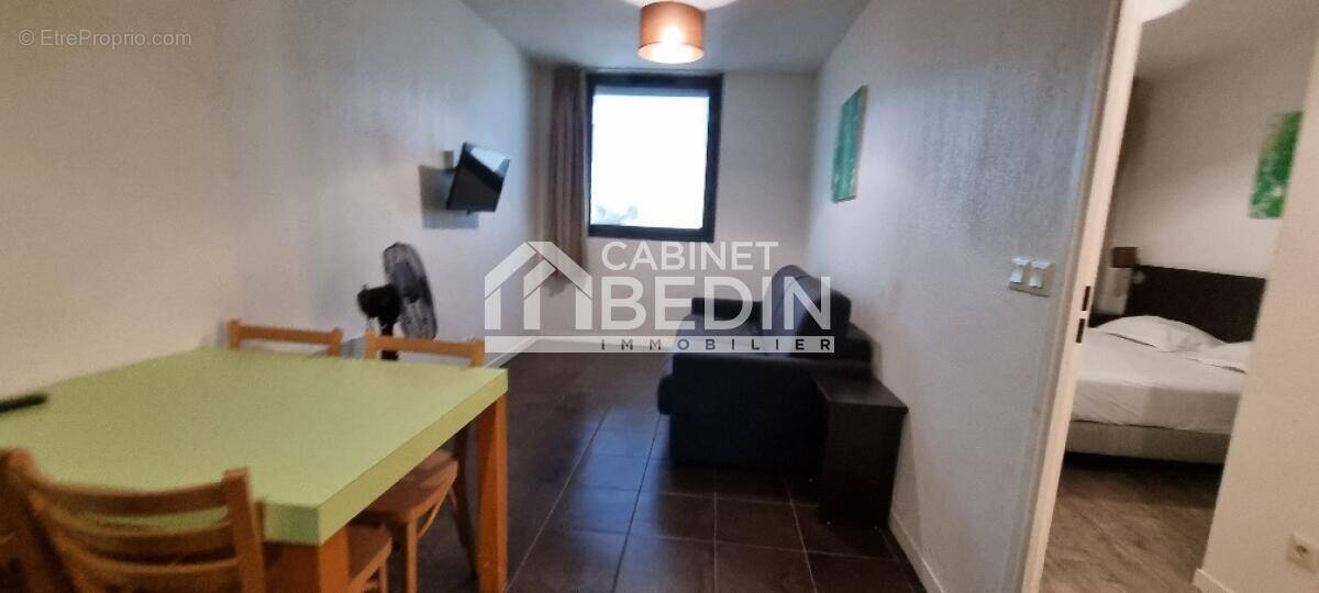 Appartement à LE BOUSCAT